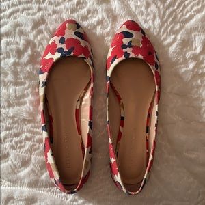 Floral spring flats